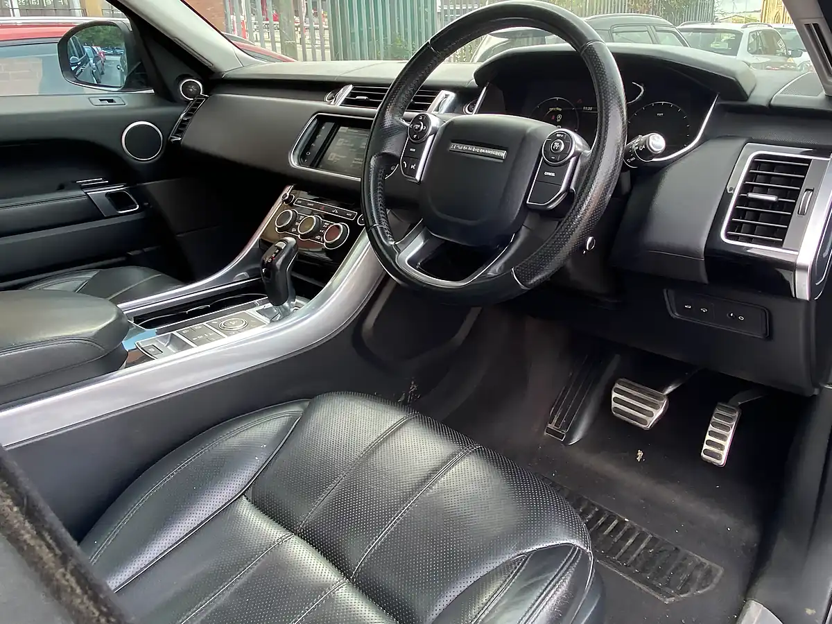 Used 2015 Land Rover Range Rover Sport Hse Dynamic Blue - Interior and Exterior details 3