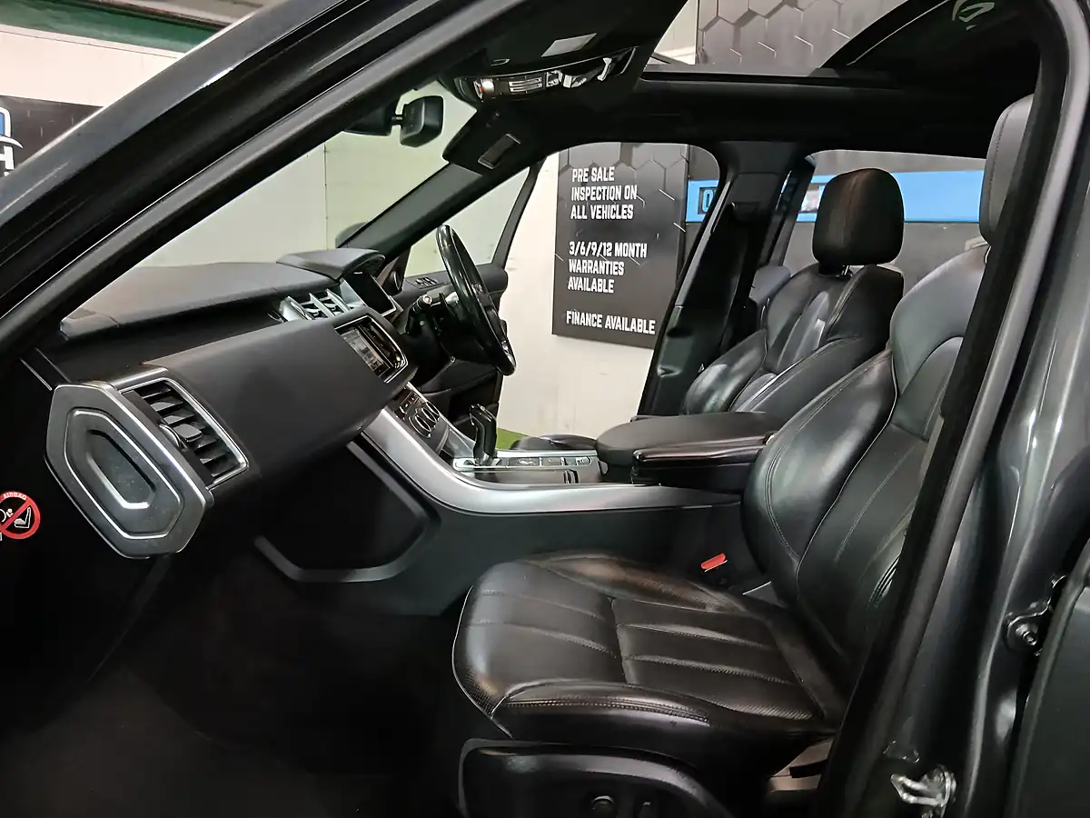 Used 2015 Land Rover Range Rover Sport Hse Dynamic Grey - Interior and Exterior details 10