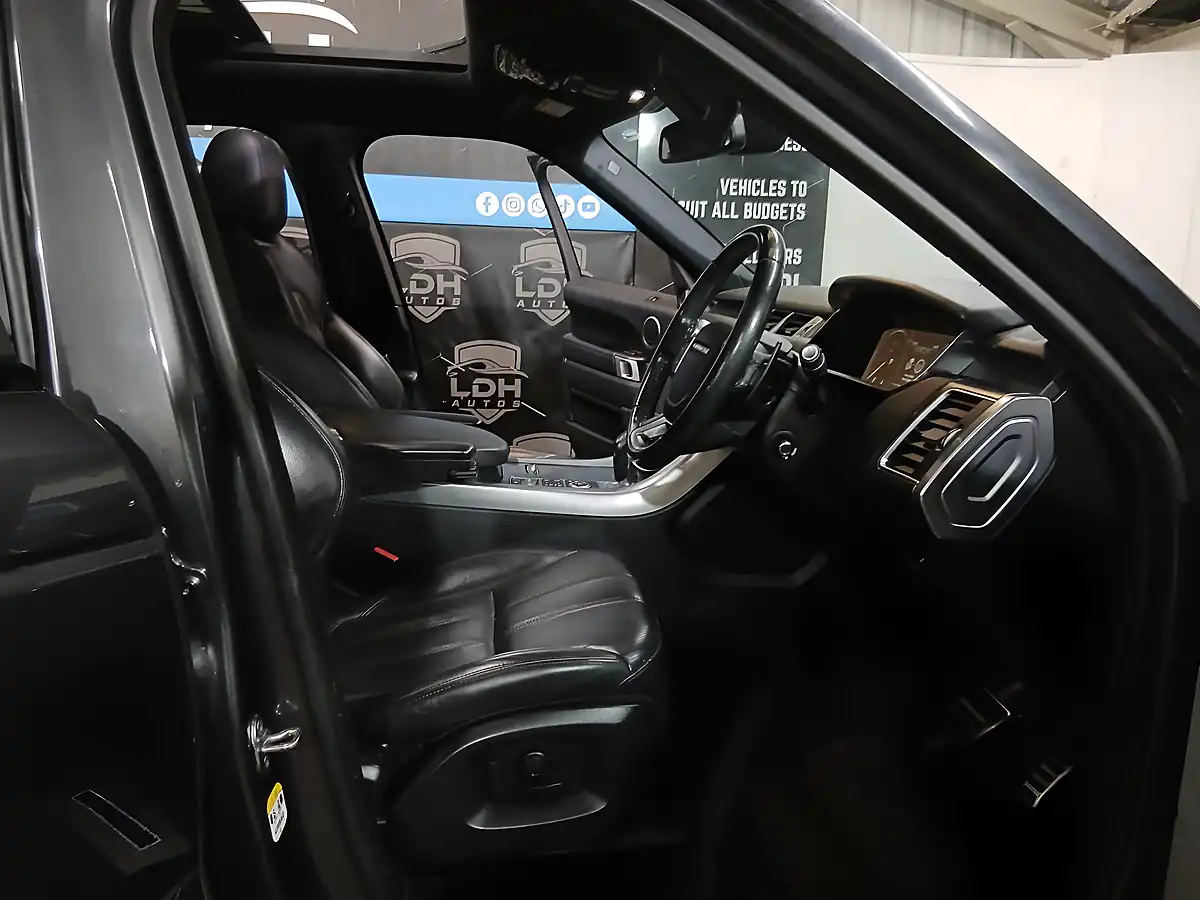 Used 2015 Land Rover Range Rover Sport Hse Dynamic Grey - Interior and Exterior details 9