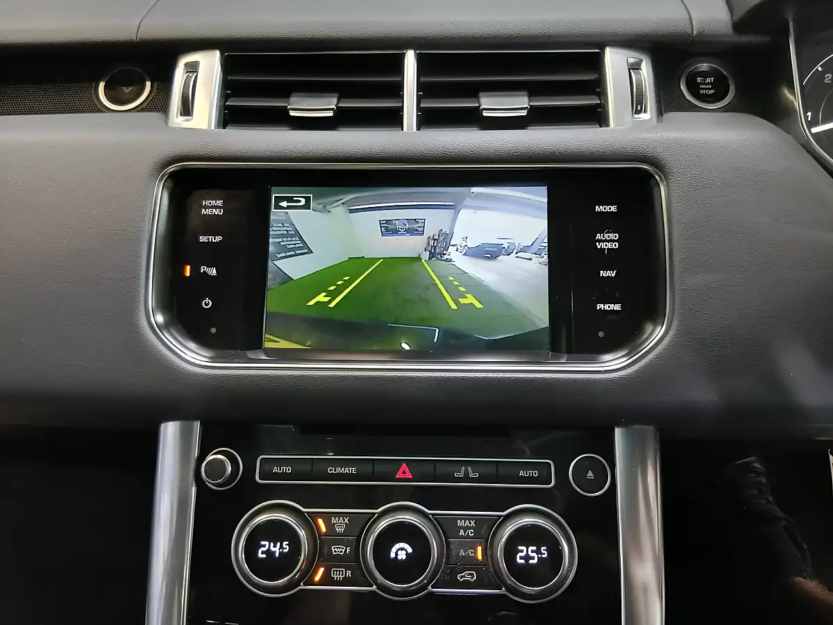 Used 2015 Land Rover Range Rover Sport Hse Dynamic Grey - Interior and Exterior details 13