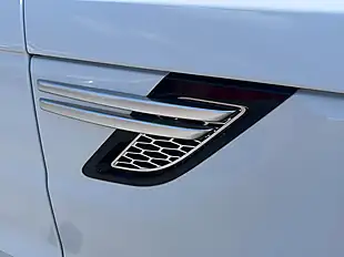 Used 2015 Land Rover Range Rover Sport Hse Fuji White - Interior and Exterior details 18