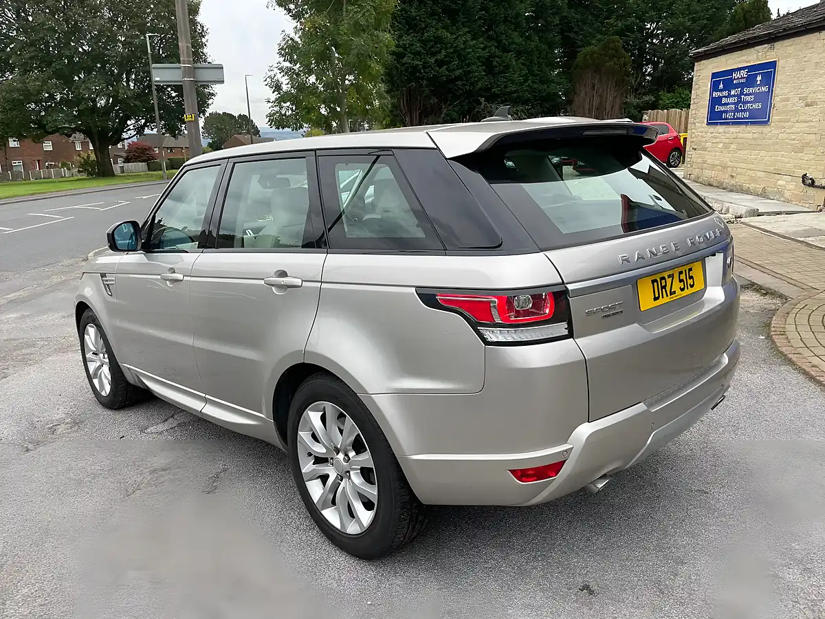Used 2015 Land Rover Range Rover Sport Hse Gold - Interior and Exterior details 3