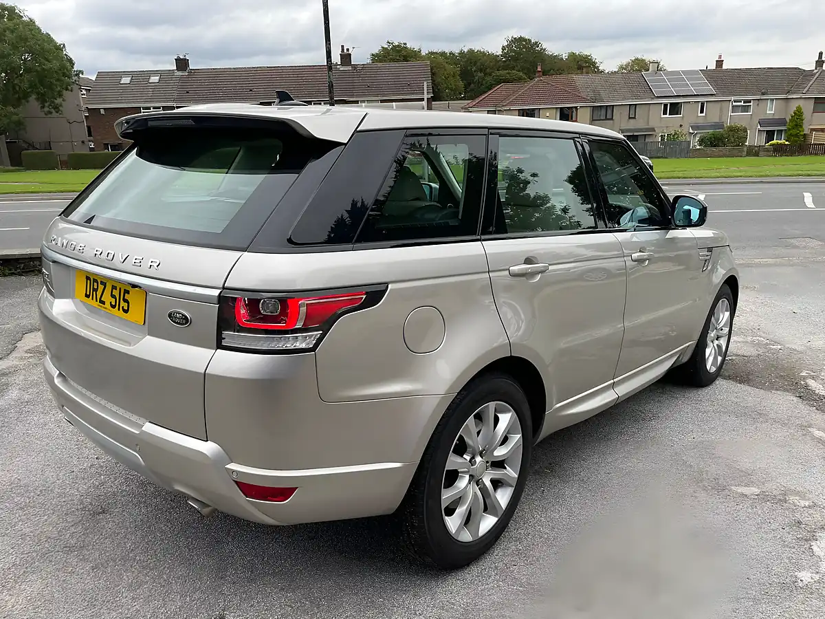 Used 2015 Land Rover Range Rover Sport Hse Gold - Interior and Exterior details 6
