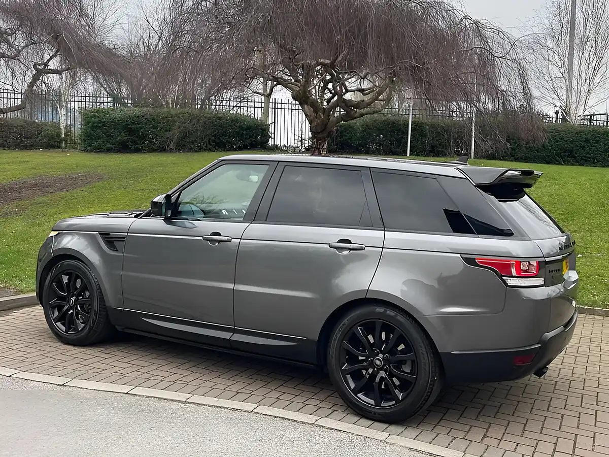 Used 2015 Land Rover Range Rover Sport Hse Grey - Interior and Exterior details 9