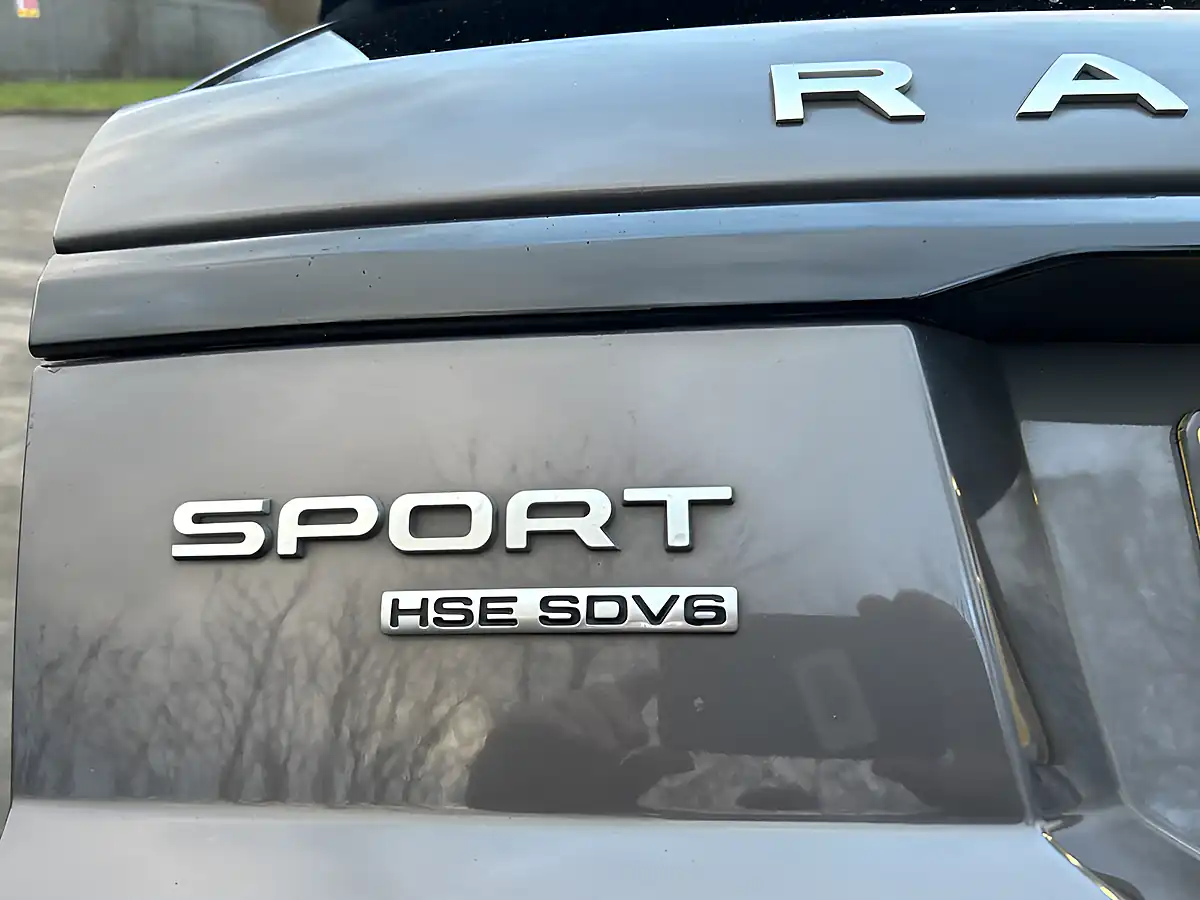 Used 2015 Land Rover Range Rover Sport Hse Grey - Interior and Exterior details 15