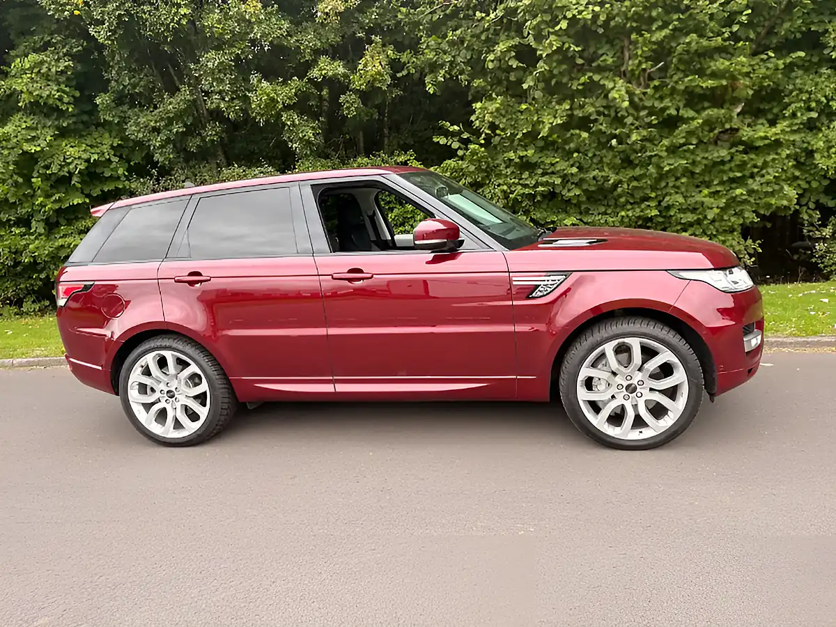 Used 2015 Land Rover Range Rover Sport Hse Red - Interior and Exterior details 3