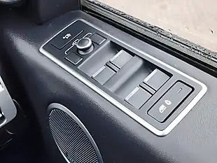 Used 2015 Land Rover Range Rover Vogue Black - Interior and Exterior details 17
