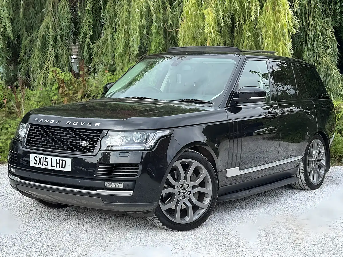 Used 2015 Land Rover Range Rover Vogue Black - Interior and Exterior details 2