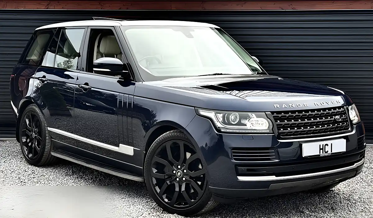 Used 2015 Land Rover Range Rover Vogue Blue - Front View