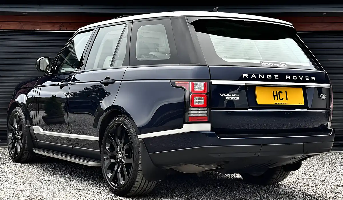 Used 2015 Land Rover Range Rover Vogue Blue - Interior and Exterior details 2