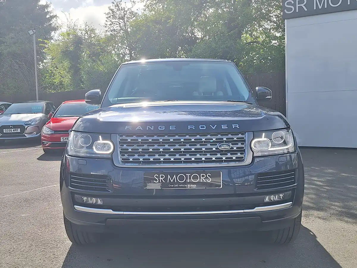 Used 2015 Land Rover Range Rover Vogue Blue - Interior and Exterior details 2
