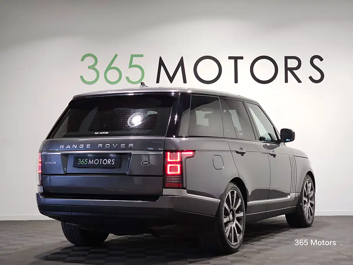 Used 2015 Land Rover Range Rover Vogue Corris Grey - Interior and Exterior details 10