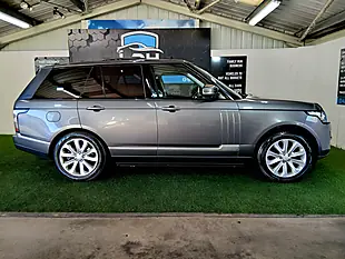 Used 2015 Land Rover Range Rover Vogue Grey - Interior and Exterior details 2