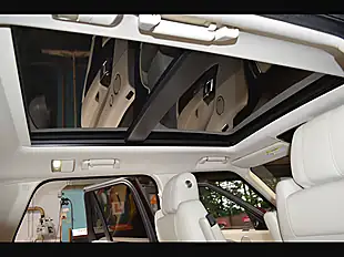 Used 2015 Land Rover Range Rover Vogue Montalcino Red - Interior and Exterior details 18