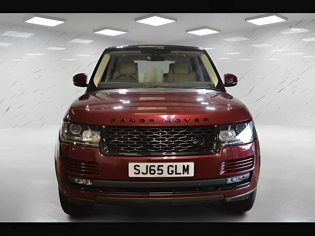 Used 2015 Land Rover Range Rover Vogue Montalcino Red - Interior and Exterior details 2