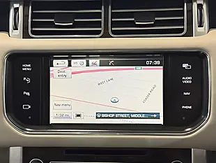Used 2015 Land Rover Range Rover Vogue Se Brown - Interior and Exterior details 17