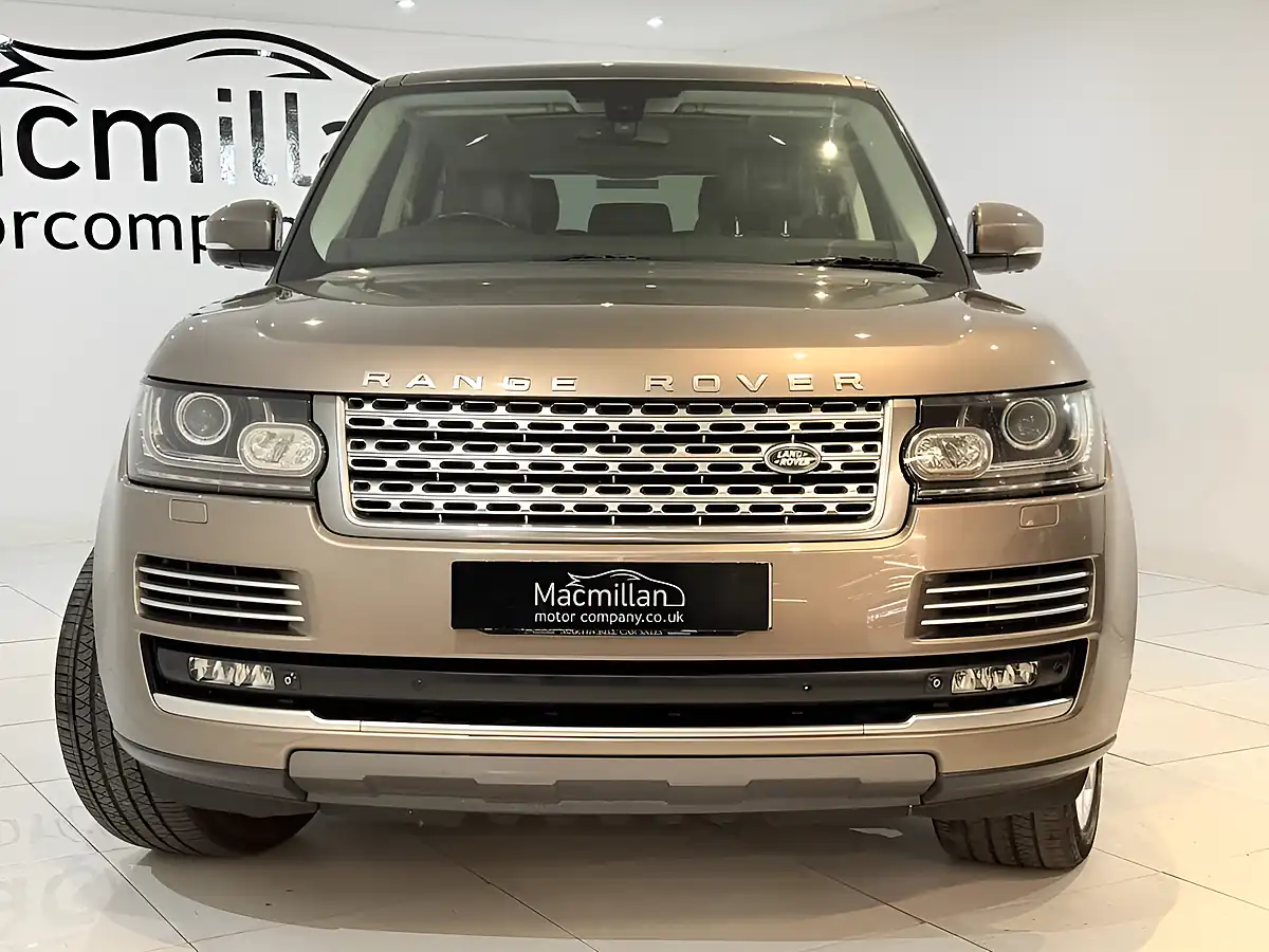 Used 2015 Land Rover Range Rover Vogue Se Brown - Interior and Exterior details 8