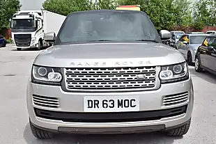 Used 2015 Land Rover Range Rover Vogue Se Gold - Interior and Exterior details 7