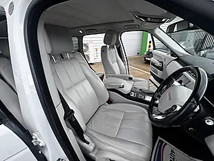 Used 2015 Land Rover Range Rover Vogue Se White - Interior and Exterior details 10