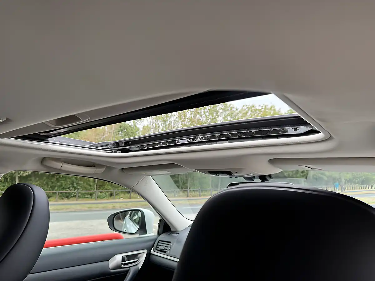Used 2015 Lexus Ct Advance Plus Black - Interior and Exterior details 11