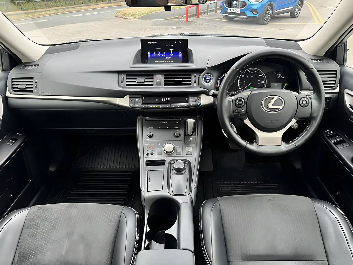 Used 2015 Lexus Ct Advance Plus Black - Interior and Exterior details 3