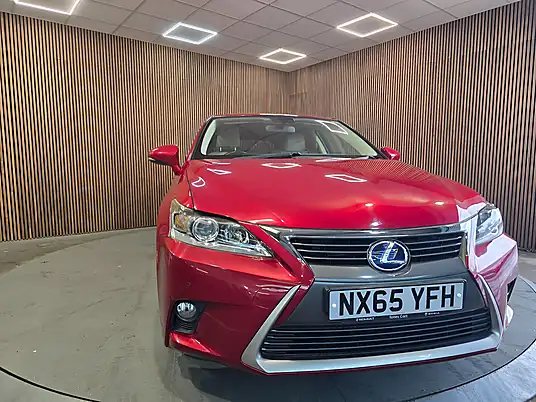 2015 Lexus CT 200h Advance 1.8