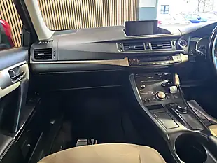 Used 2015 Lexus Ct Advance Red - Interior and Exterior details 11