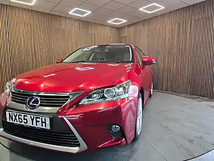 Used 2015 Lexus Ct Advance Red - Interior and Exterior details 3