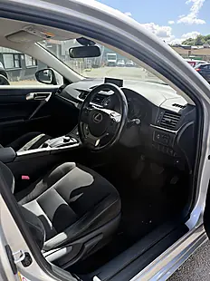 Used 2015 Lexus Ct Advance Silver - Interior and Exterior details 14