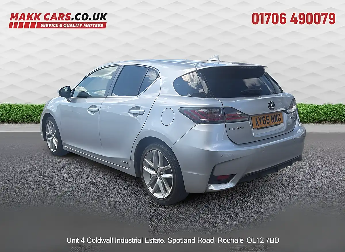 Used 2015 Lexus Ct Advance Silver - Interior and Exterior details 3