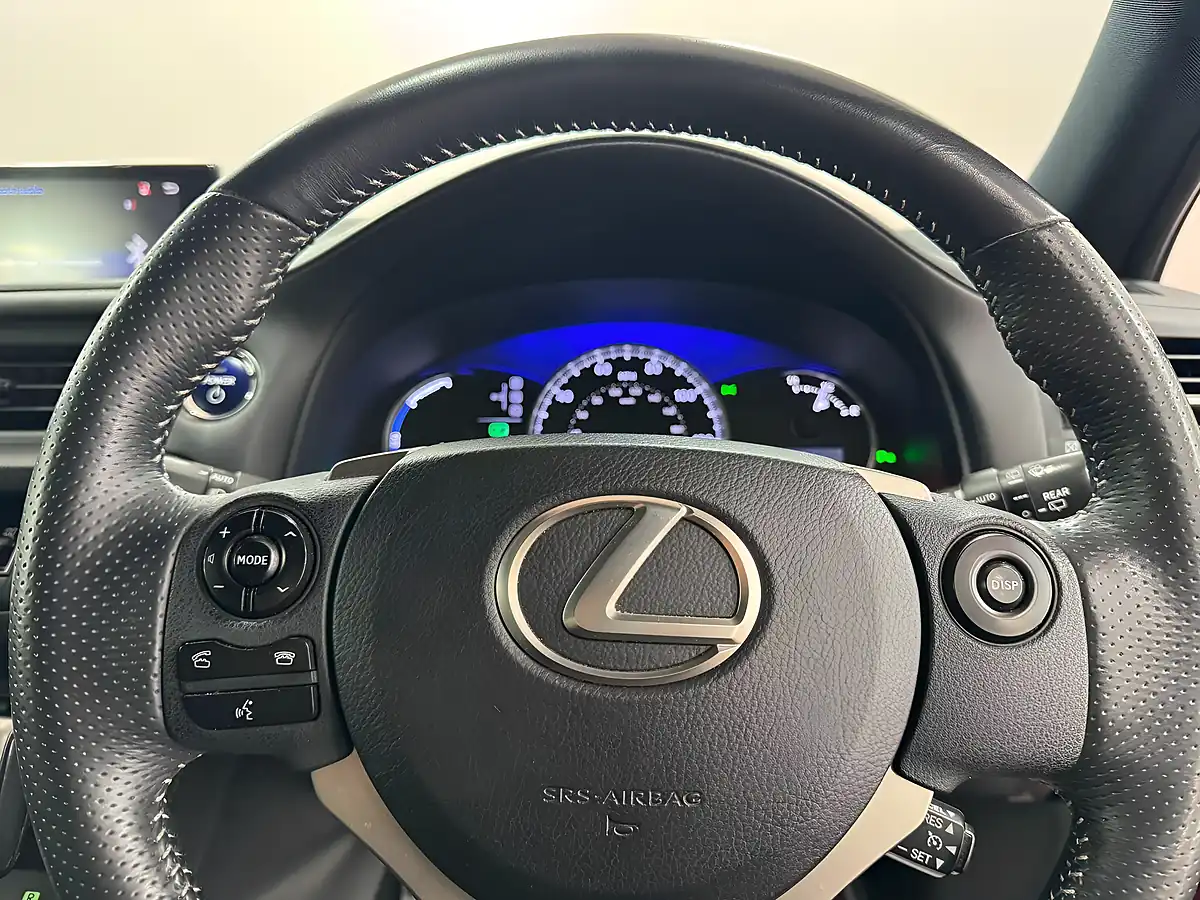 Used 2015 Lexus Ct F Sport Red - Interior and Exterior details 14
