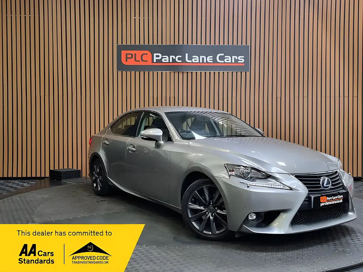 Used 2015 Lexus Is Executive Edition Satin Cashmere Metallic - Front View