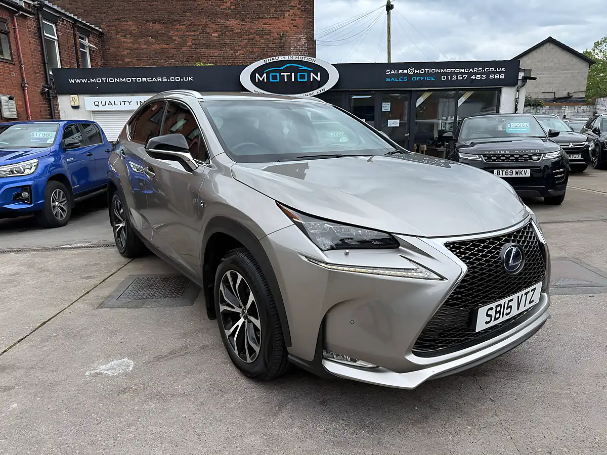 Used 2015 Lexus Nx 300h F Sport Silver - Interior and Exterior details 7