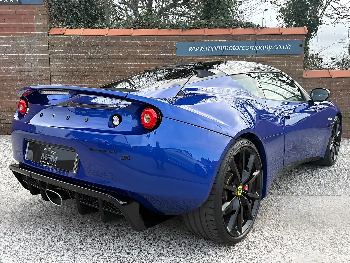 Used 2015 Lotus Evora Sports Racer Blue - Interior and Exterior details 11