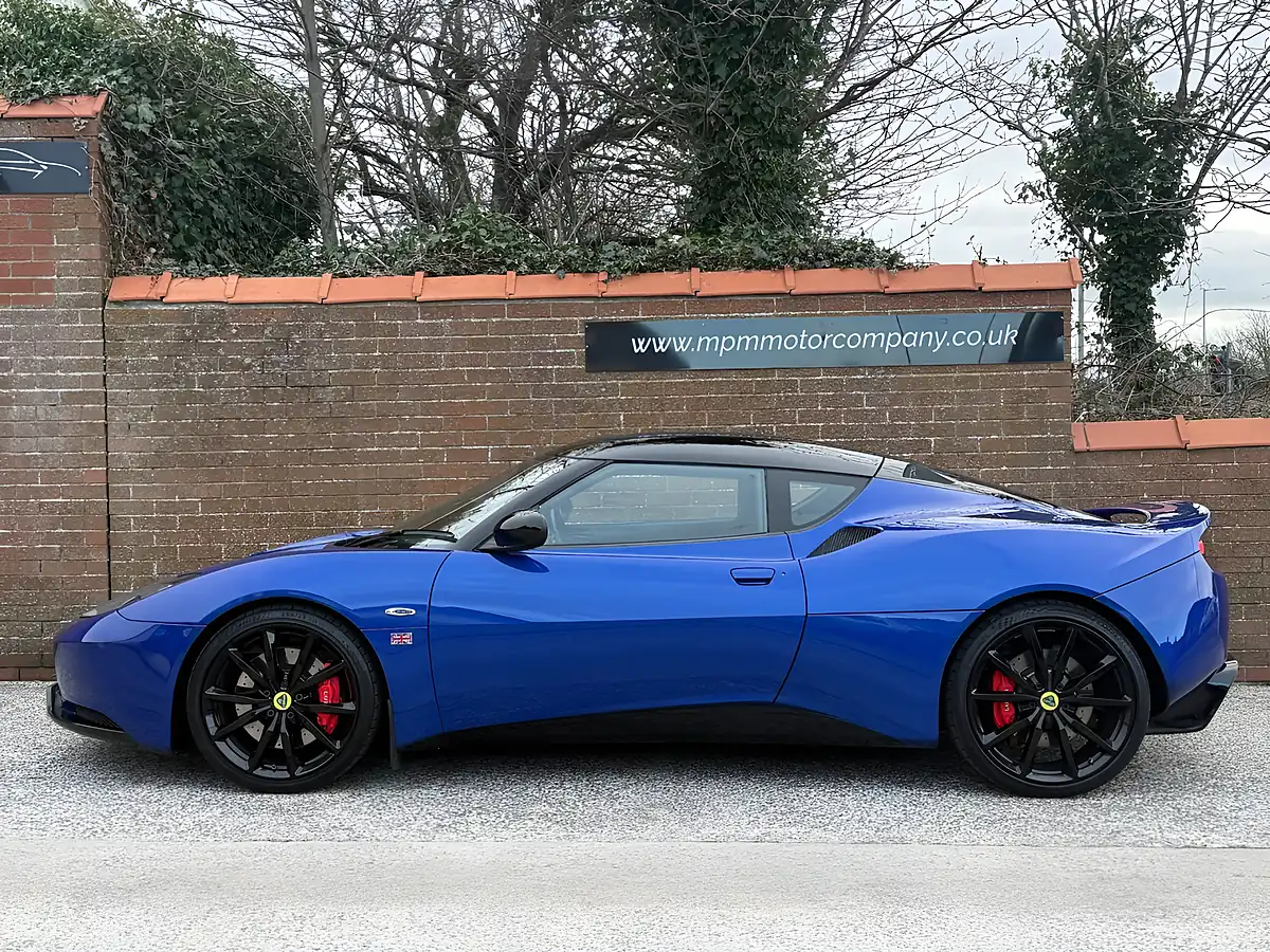 Used 2015 Lotus Evora Sports Racer Blue - Interior and Exterior details 4