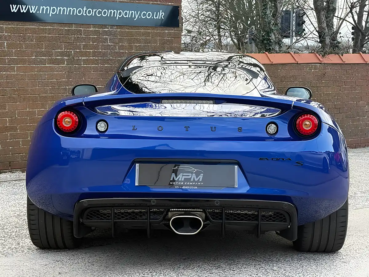 Used 2015 Lotus Evora Sports Racer Blue - Interior and Exterior details 8