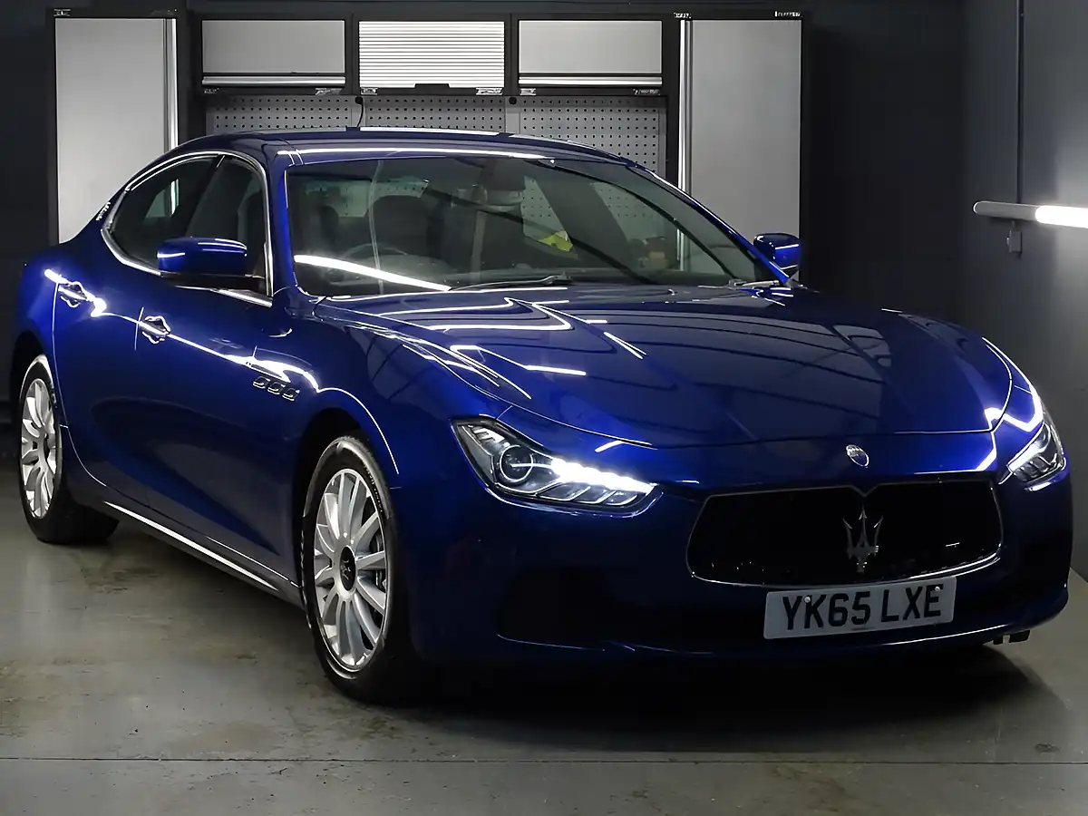 Used 2015 Maserati Ghibli Blu Emozione (blue) - Front View