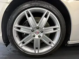 Used 2015 Maserati Quattroporte S Silver/Beige - Interior and Exterior details 15