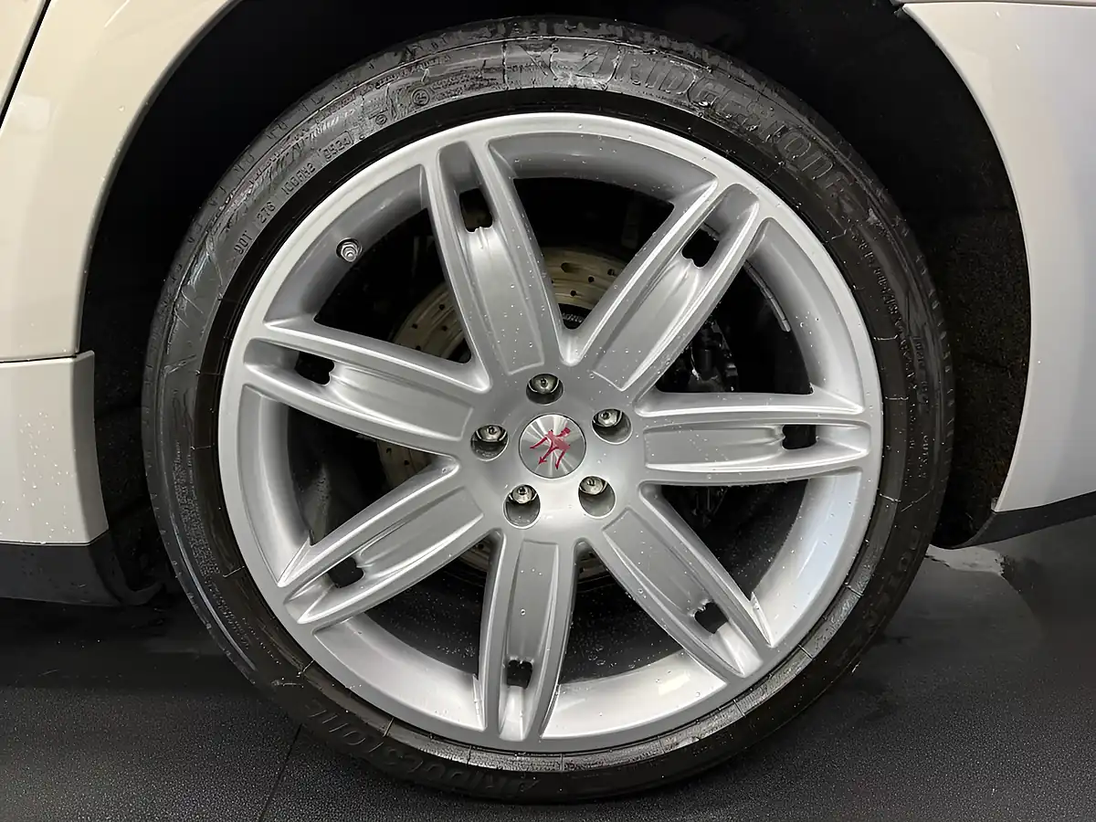 Used 2015 Maserati Quattroporte S Silver/Beige - Interior and Exterior details 17