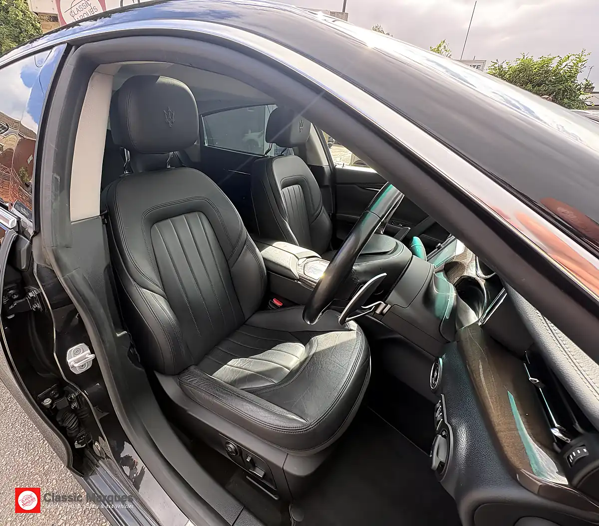 Used 2015 Maserati Quattroporte Saloon Black - Interior and Exterior details 13