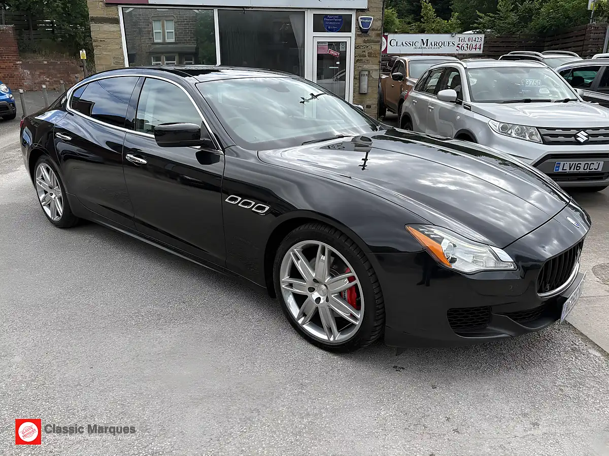 Used 2015 Maserati Quattroporte Saloon Black - Interior and Exterior details 6