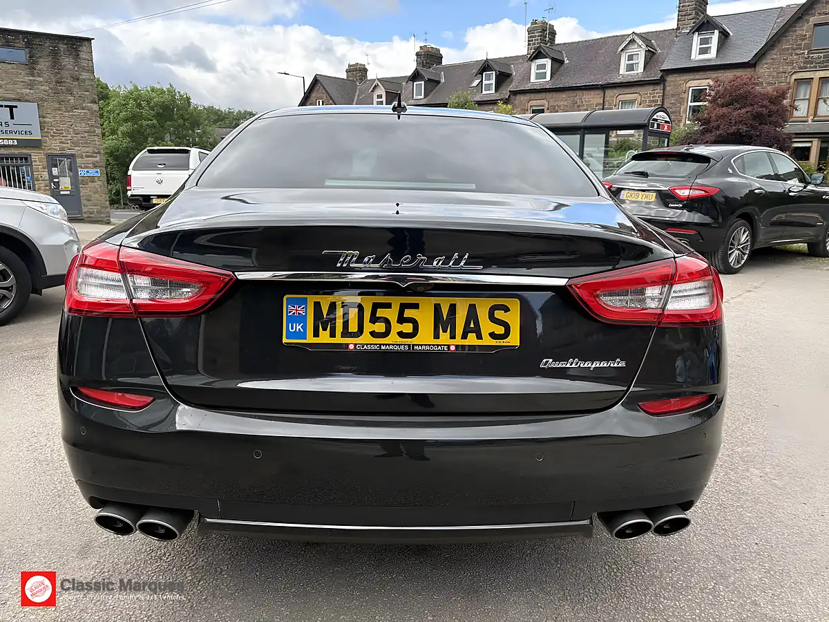 Used 2015 Maserati Quattroporte Saloon Black - Interior and Exterior details 9