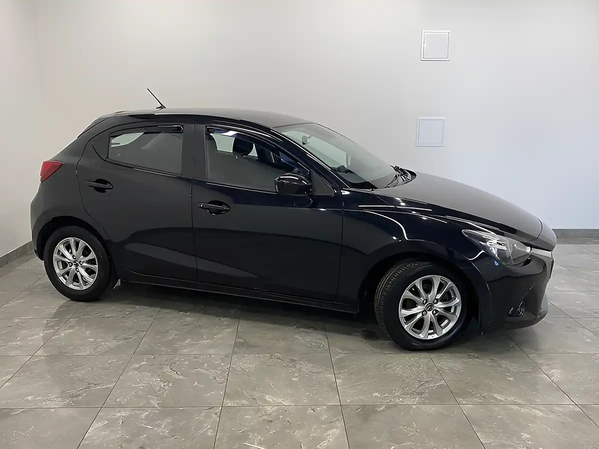 Used 2015 Mazda 2 Se-L Black - Interior and Exterior details 2