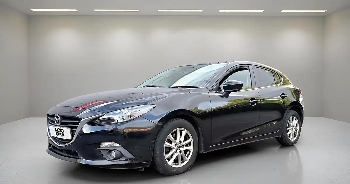 Used 2015 Mazda 3 Se-L Black - Interior and Exterior details 2