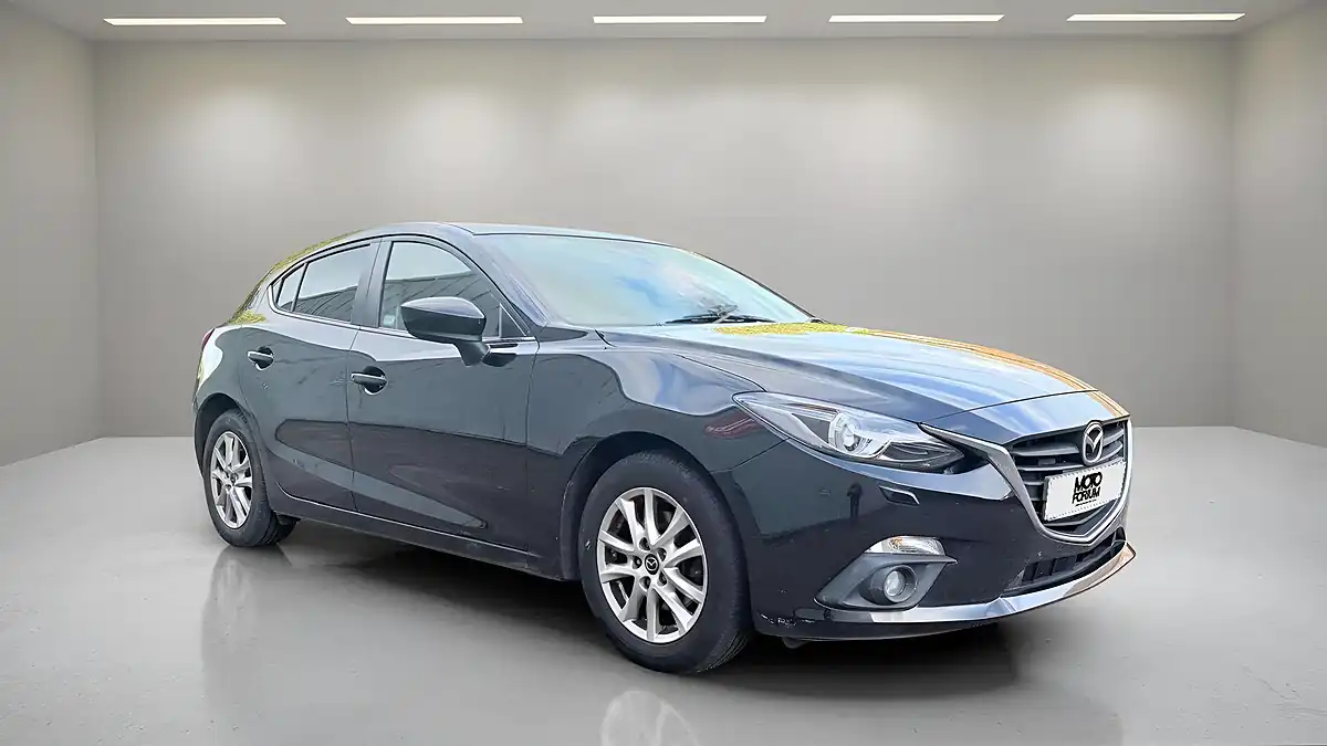 Used 2015 Mazda 3 Se-L Black - Interior and Exterior details 6
