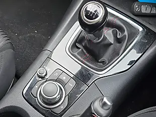 Used 2015 Mazda 3 Se-L Black - Interior and Exterior details 13