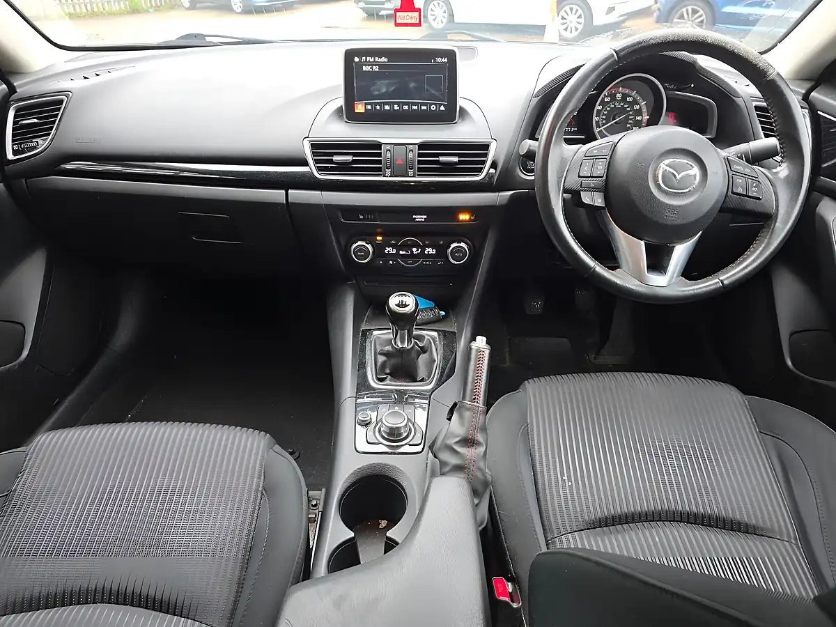 Used 2015 Mazda 3 Se-L Black - Interior and Exterior details 7