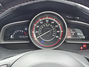 Used 2015 Mazda 3 Se-L Black - Interior and Exterior details 9