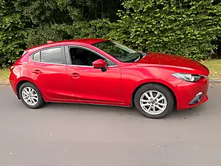 Used 2015 Mazda 3 Se-L Nav Red - Interior and Exterior details 2