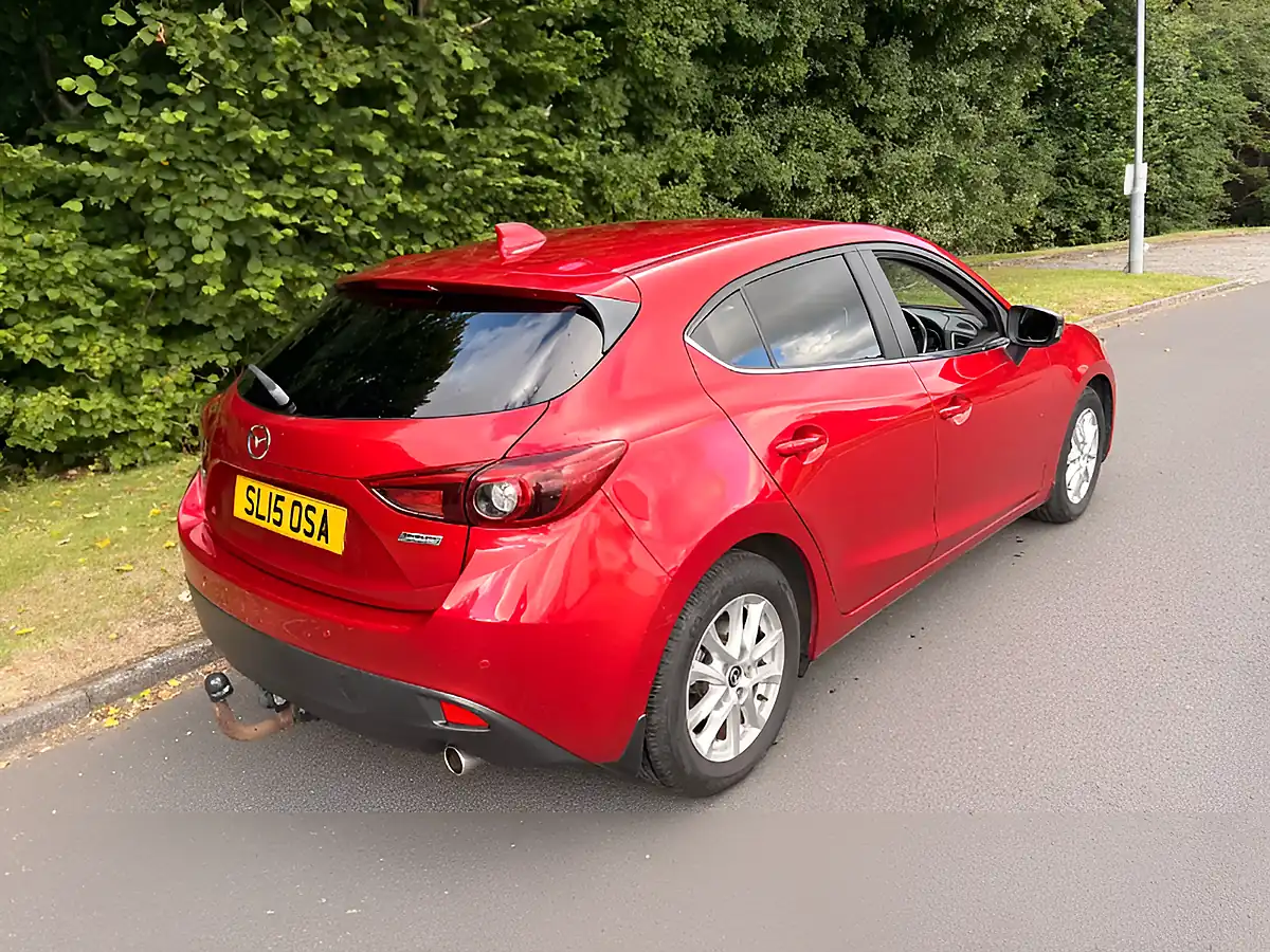 Used 2015 Mazda 3 Se-L Nav Red - Interior and Exterior details 5